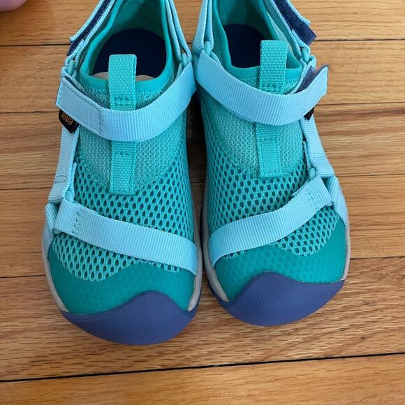 NEW TEVA outflow universal sandal in blue/teal. Size 13 - Picture 3 of 6